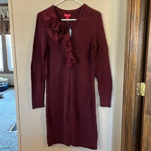 NWT Elle Maroon long sleeve cardigan. Size Small